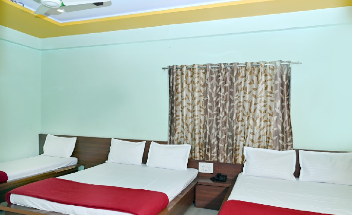 Sri Sai Datta Budget Hotel | Five Bed Non Ac room